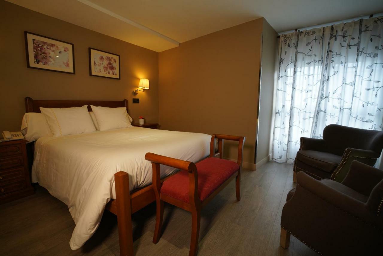 Hotel Arco Навия Экстерьер фото